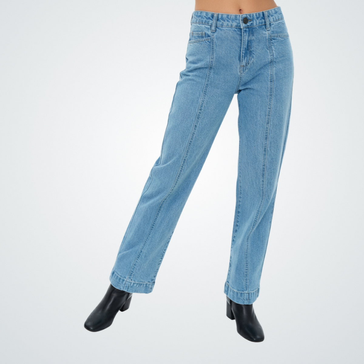 Classic Straight-Leg Denim – Light Blue Wash