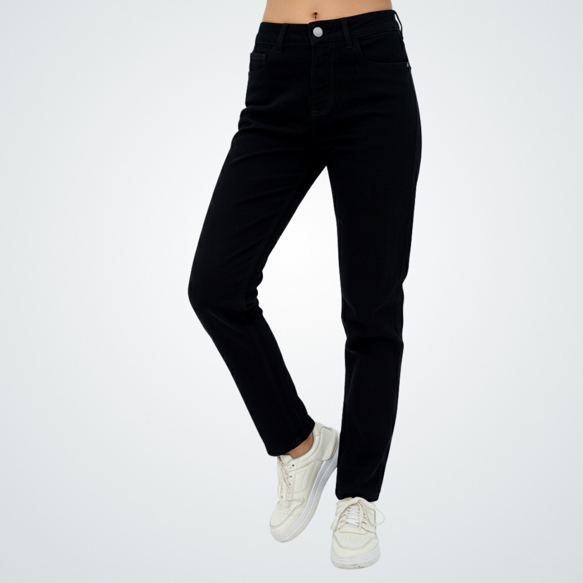 Everyday Straight-Leg Jeans – Jet Black