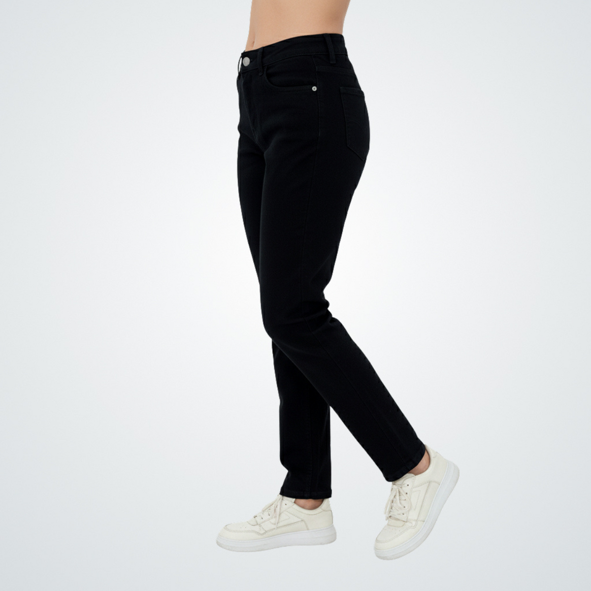 Everyday Straight-Leg Jeans – Jet Black