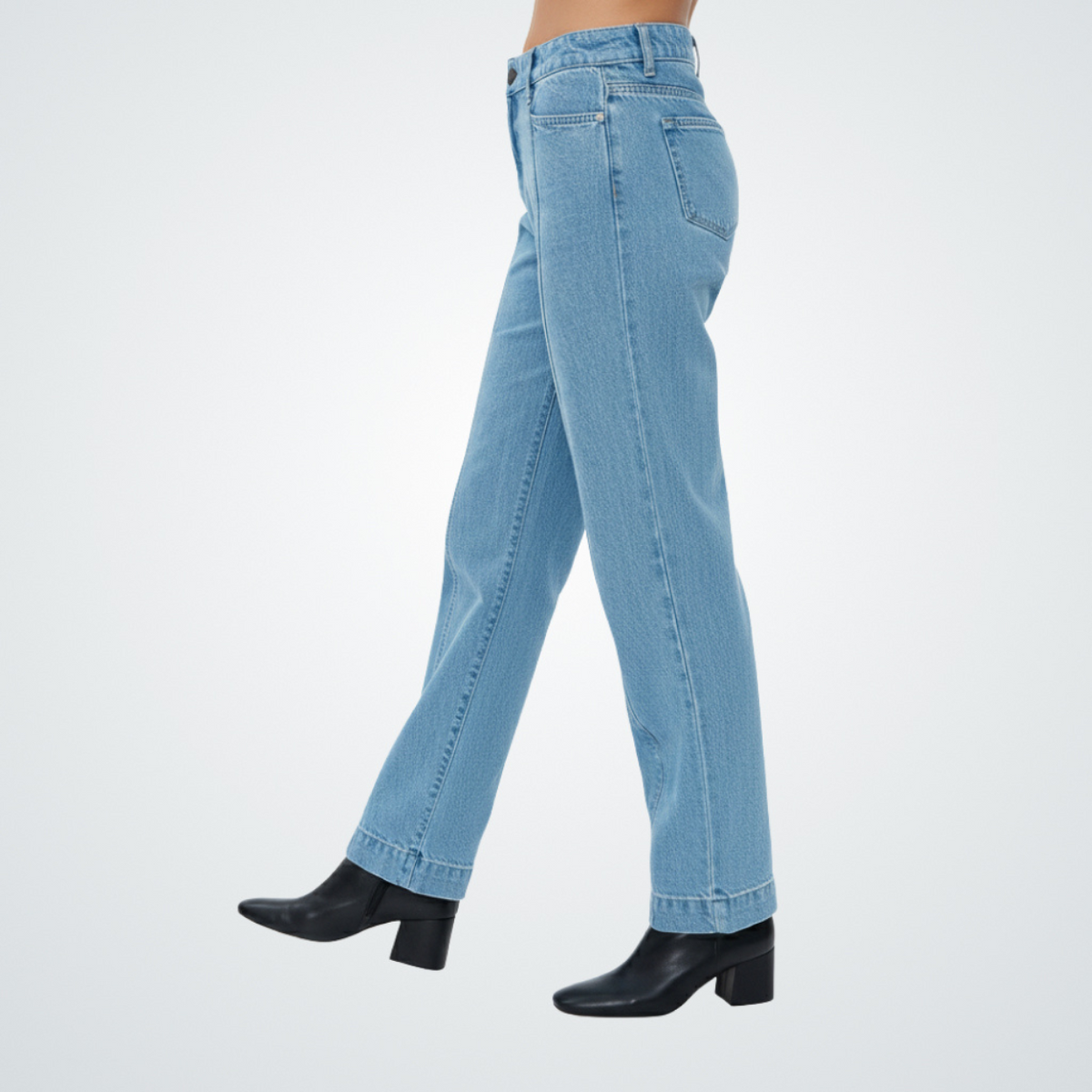Classic Straight-Leg Denim – Light Blue Wash